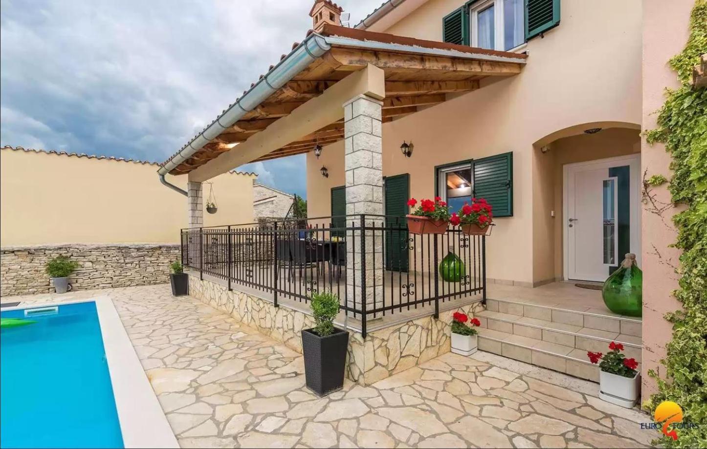Villa Grguci Kanfanar Exterior foto